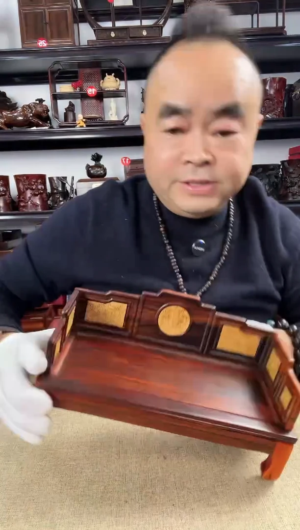 木老李红木工艺品172瑕疵