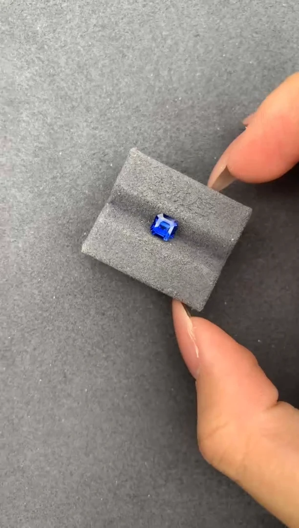 裸石蓝宝石1ct皇家蓝 FE 定制