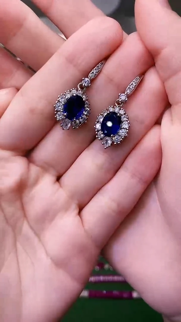 耳饰蓝宝石银S925镶嵌111