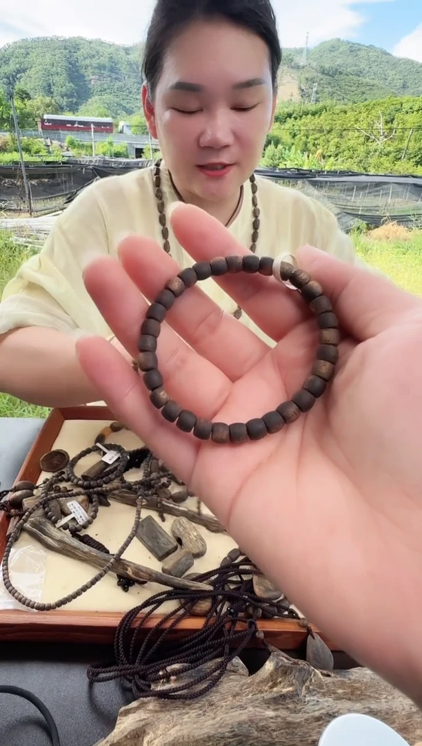 手串沉香鼓珠6mm4g多样性发一