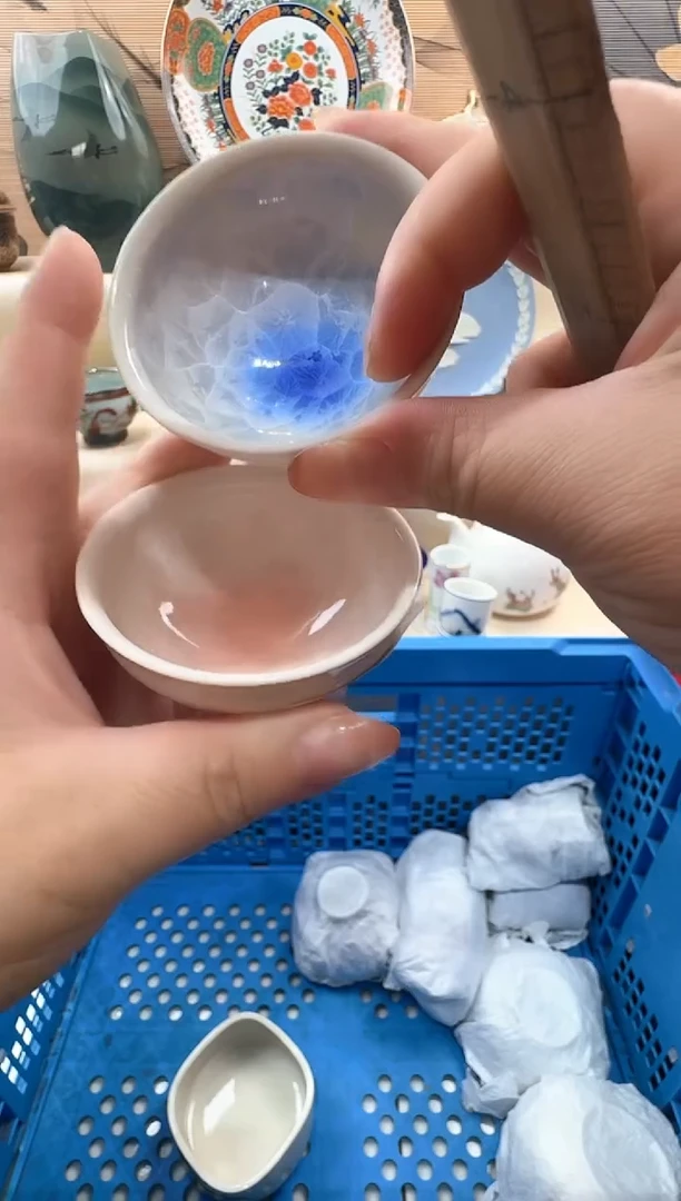 瓷片卿**️          F750