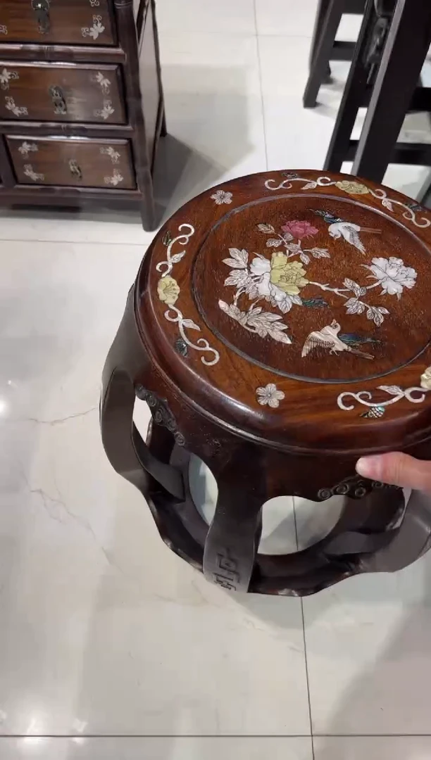 木木头款花梨花鸟鼓凳658