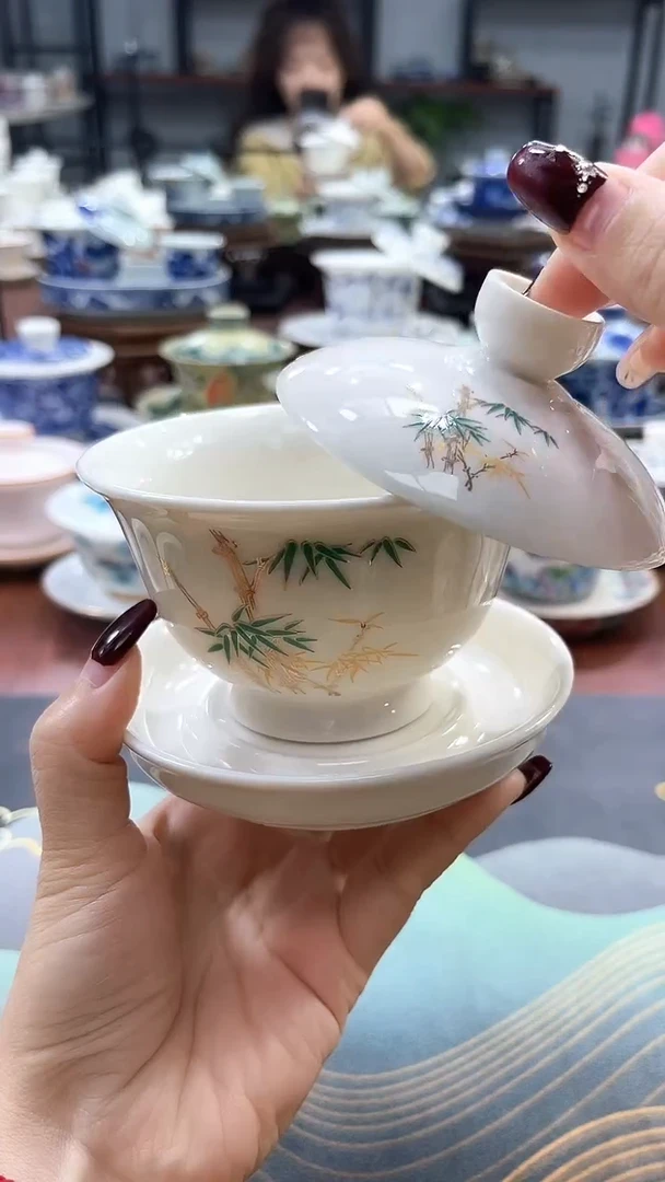 【闪购商品】中号元宝竹节干泡盘盖碗