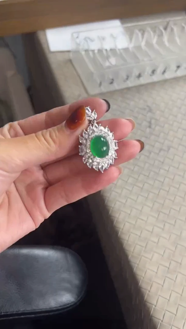 手镯玛瑙/玉髓合金225绿色不带链子