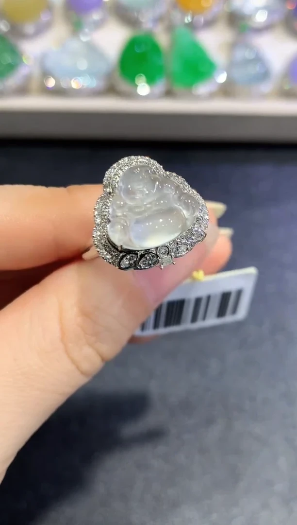 【闪购商品】翡翠戒指18K金镶嵌C117