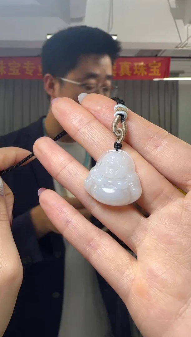 【闪购商品】和田玉吊坠(不含链)未镶嵌和田玉佛公约25*26mm吊坠