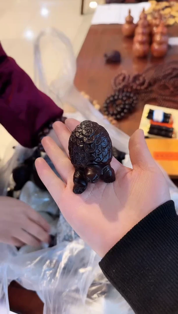 【闪购商品】黑檀乌龟手把件（微瑕不退不换介意者勿拍）