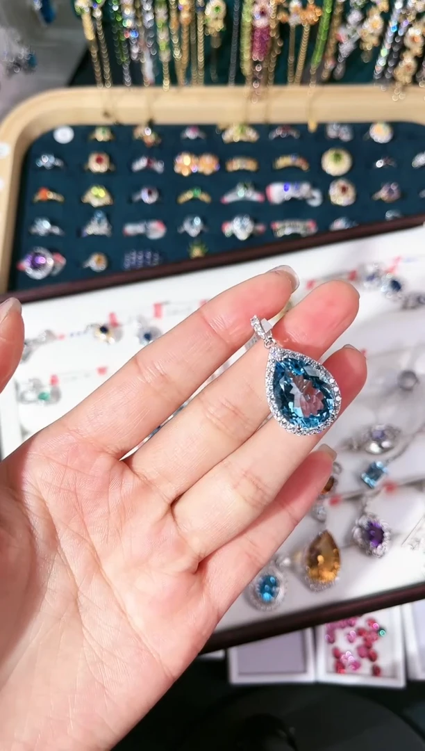 【闪购商品】托帕石吊坠(不含链)银S925镶嵌T-636