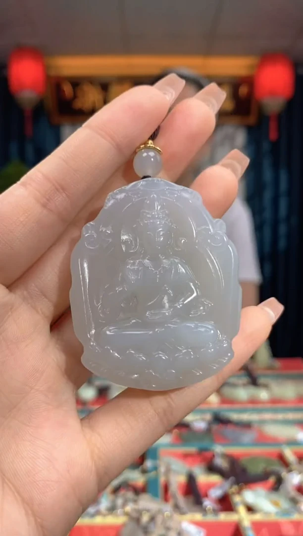 和田玉未镶嵌挂件观音