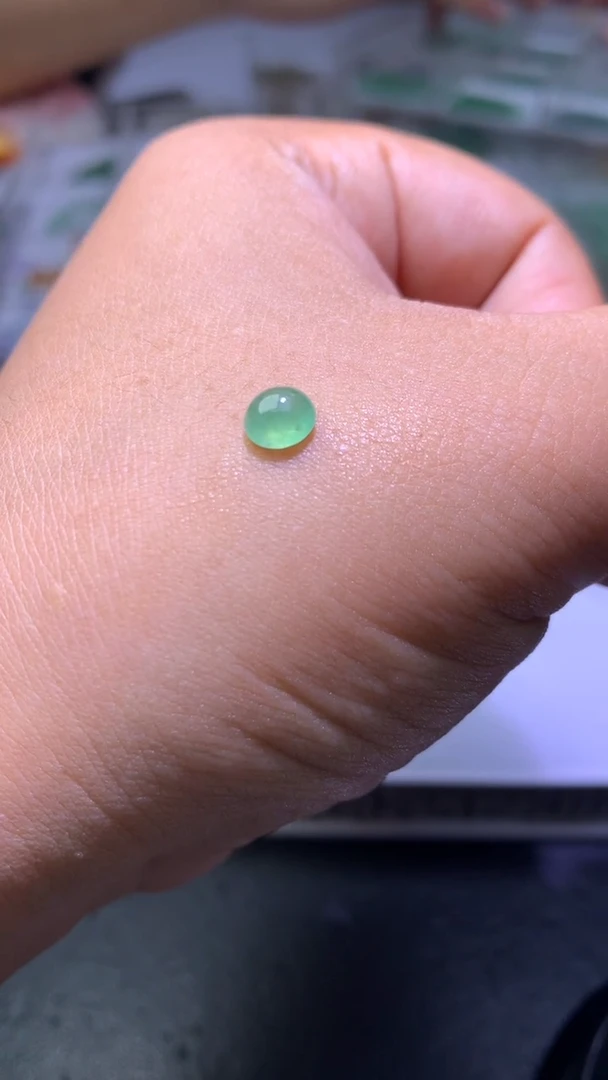 未镶嵌定制翡翠毛货