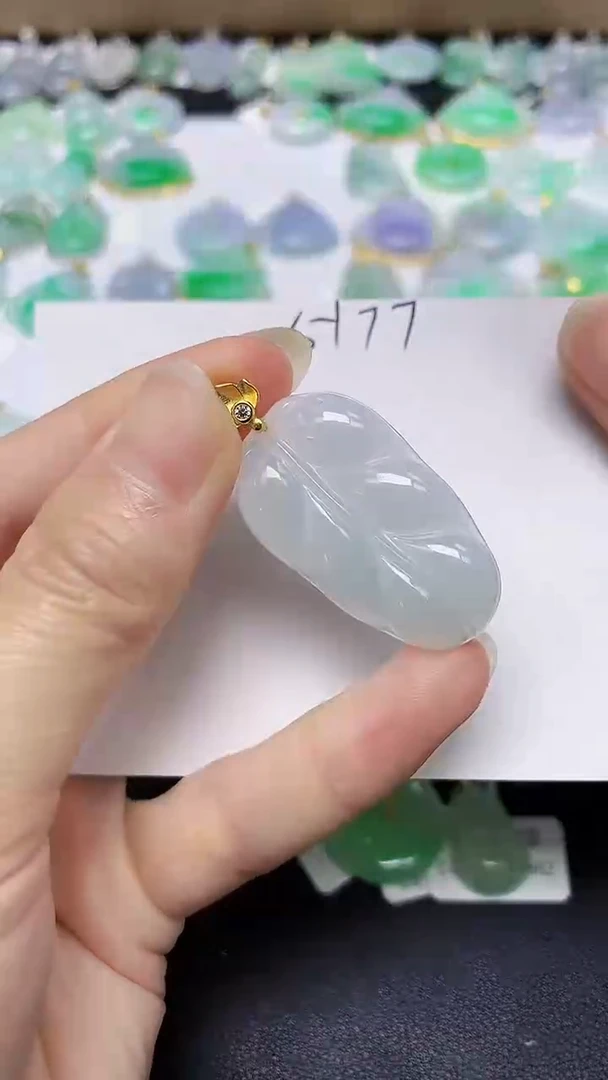 翡翠未镶嵌颈饰 天然缅甸翡翠A货