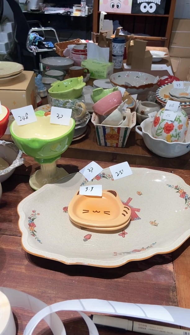 瓷小猫 味碟 2个