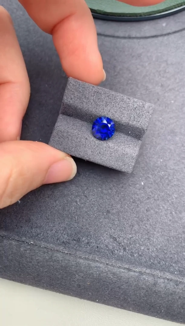 蓝宝石裸石2.2ct 皇家蓝蓝宝石DA