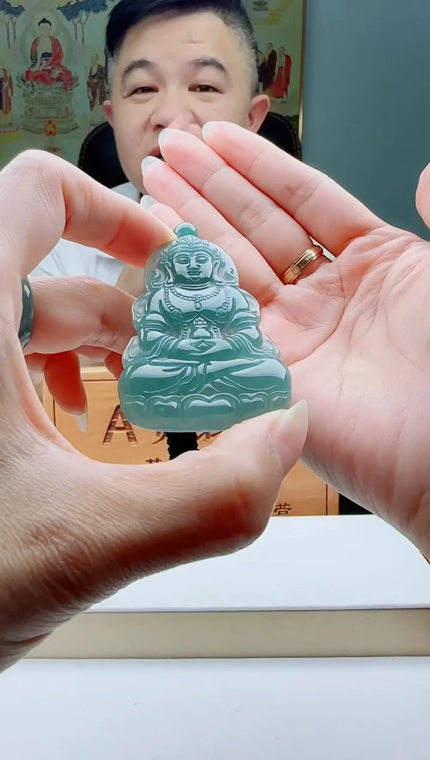 颈饰未镶嵌翡翠多样性发其一