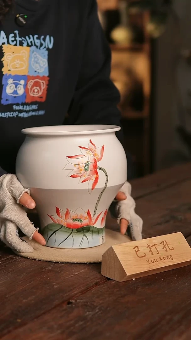 摆件13-83高23口15误差2已打孔