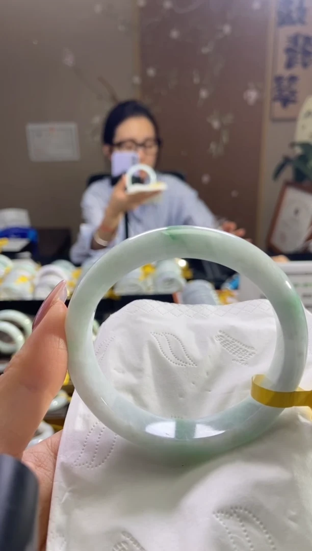 未镶嵌手镯翡翠59.5圈口t