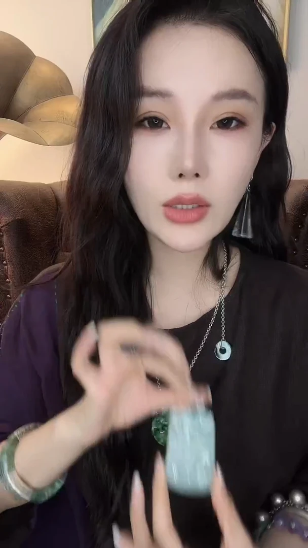颈饰未镶嵌翡翠西*翡翠E114