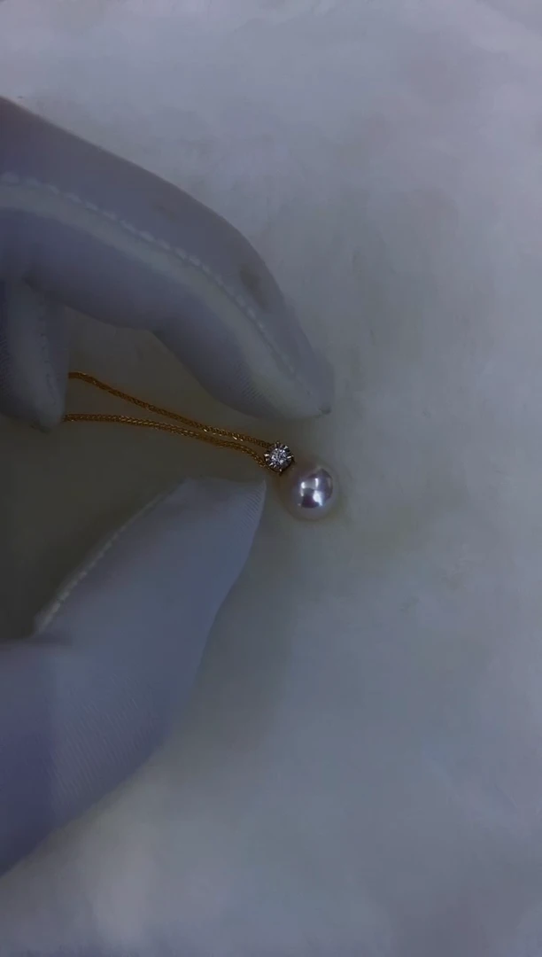 18K金镶嵌akoya王妃款吊坠海水珍珠8.5-9mm（赠链）