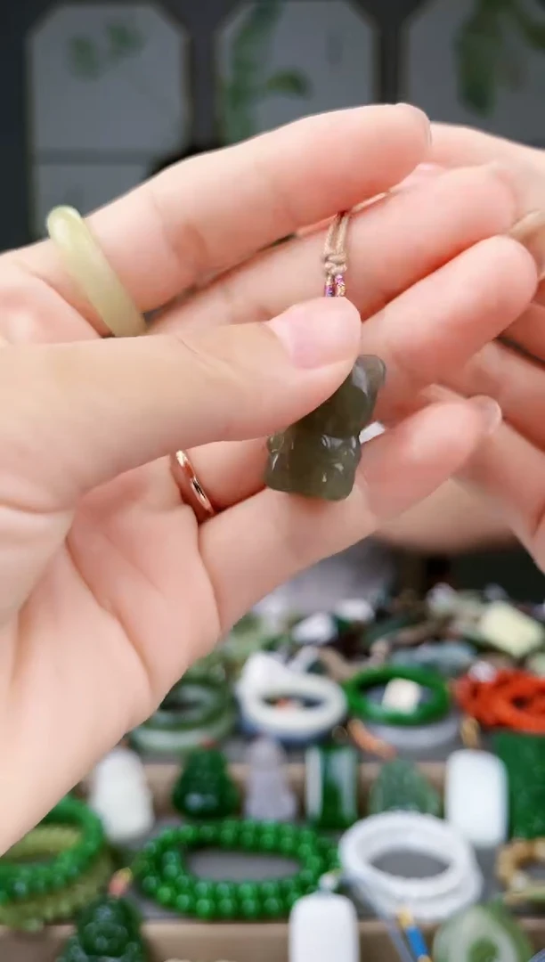 颈饰未镶嵌和田玉多样性发货拍一单发一个