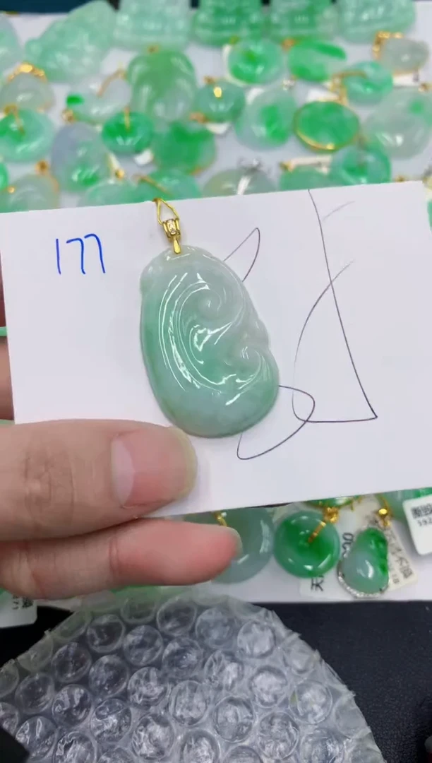 颈饰未镶嵌翡翠111111