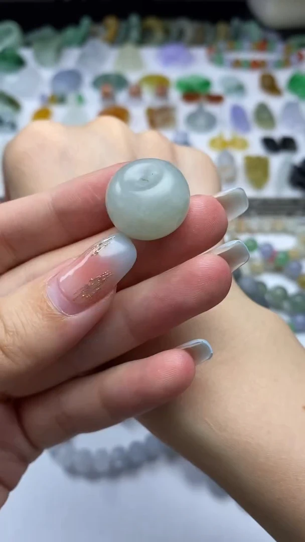 未镶嵌定制翡翠毛货定制不退不换