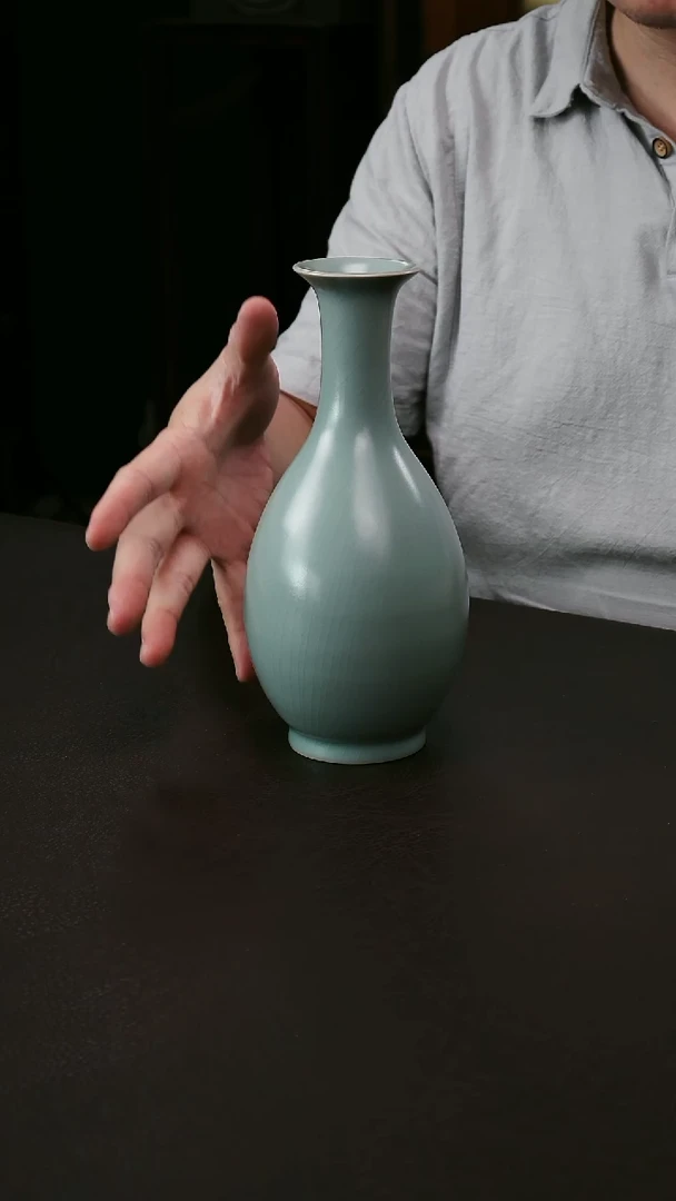 其他刘宜颖偏绿橄榄瓶60