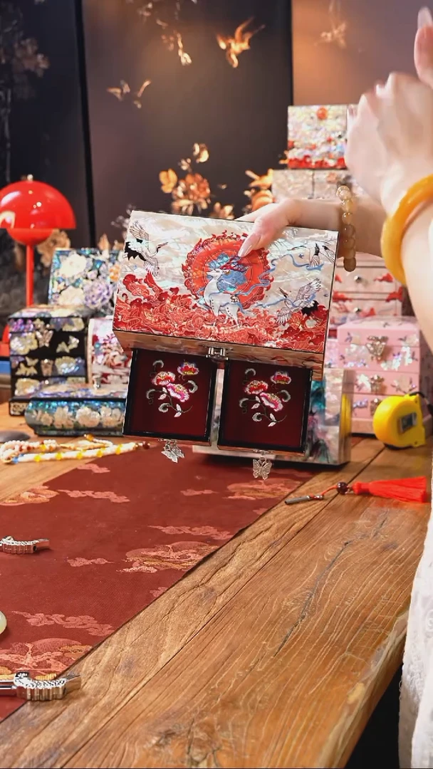 【闪购商品】瓷片螺钿工艺香椿木首饰盒