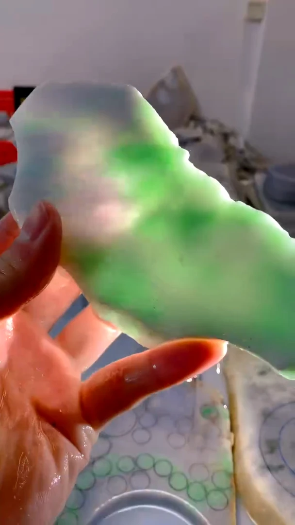 翡翠未镶嵌颈饰缅甸A货翡翠510