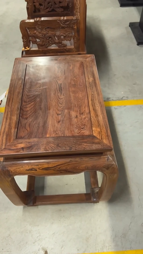 黄檀属椅子一件闪购