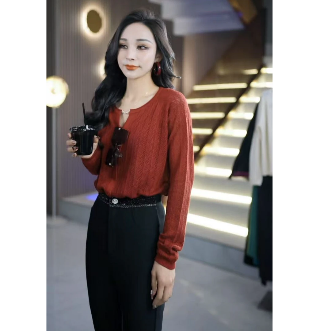 设计感秋季时尚休闲百搭圆领波浪纹镂空长袖羊毛针织开衫6W2+6692