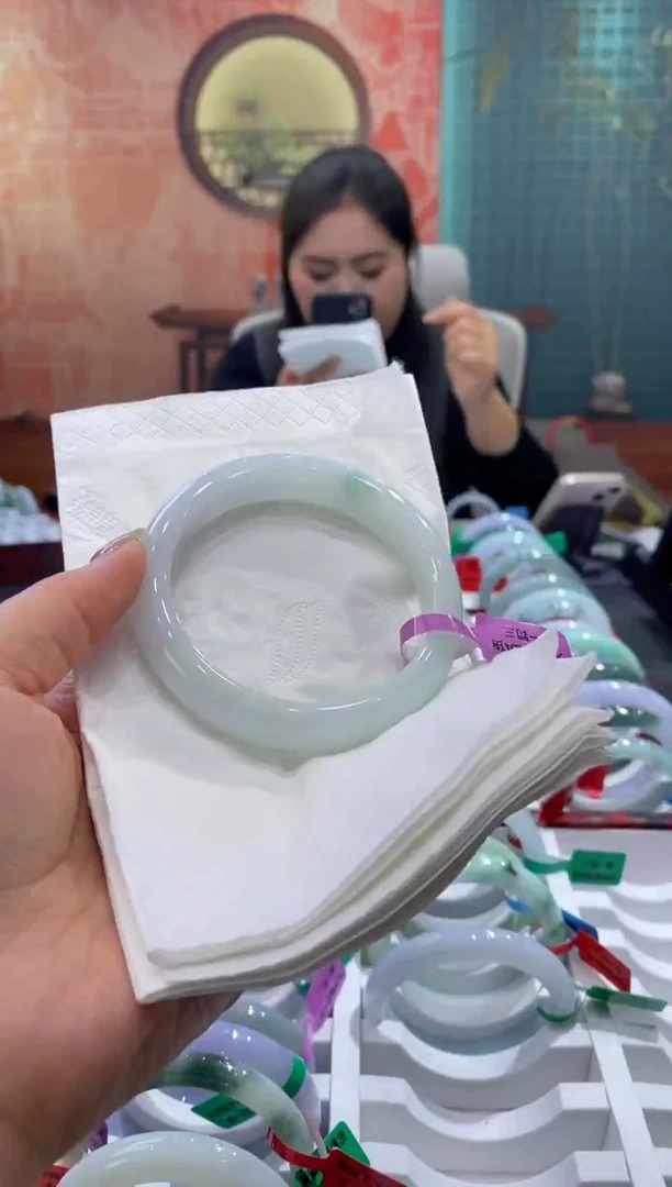 未镶嵌手镯翡翠多人00011453