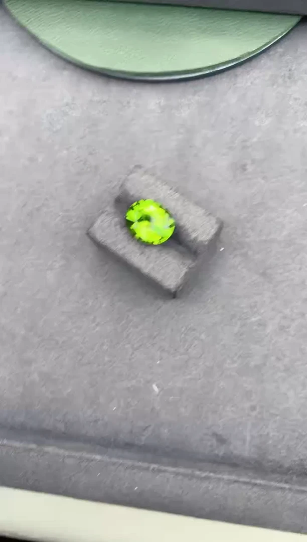 裸石未镶嵌橄榄石7.4ct橄榄石