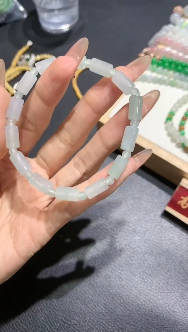 【闪购商品】翡翠手串未镶嵌团购1