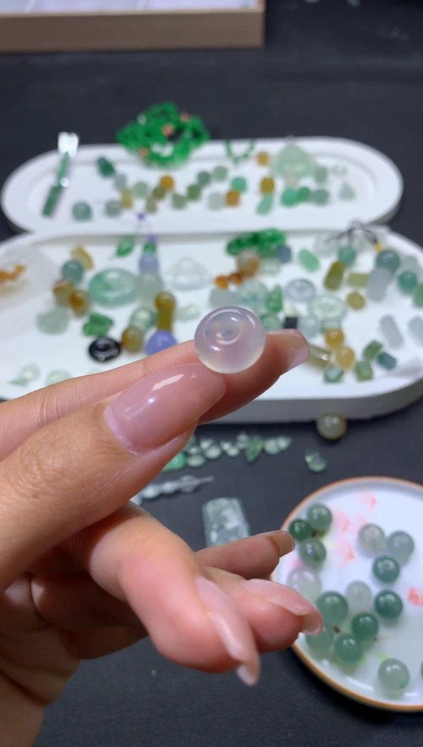 【闪购商品】定制翡翠未镶嵌珠96