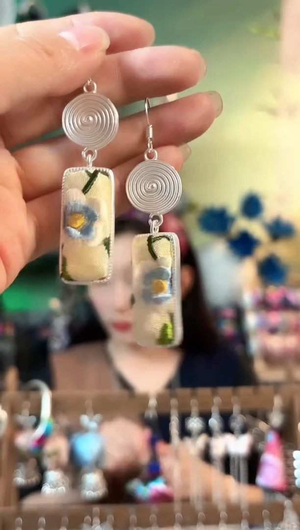 织绣彩云南阁非遗老绣723
