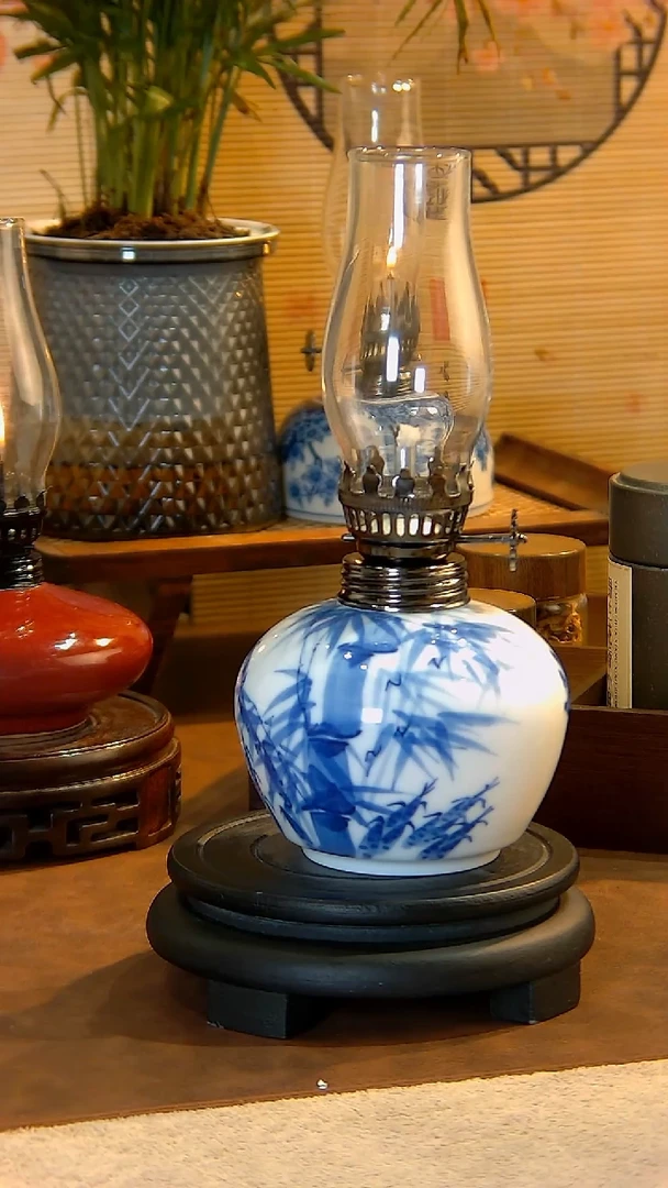 景德镇陶瓷油灯摆件