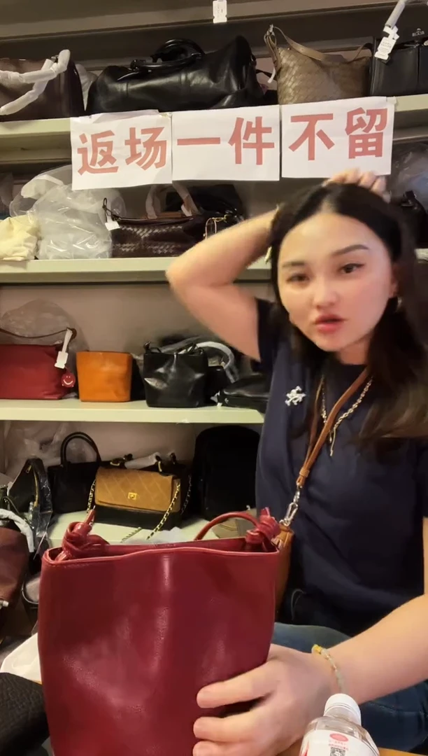 牛皮（革）高端订制时尚百搭女士包包