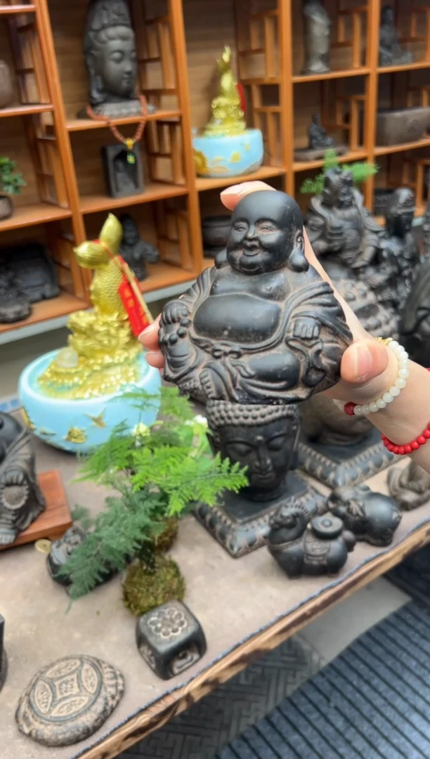 陶土【火山泥】未来佛