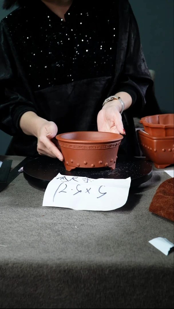 宜兴紫砂花盆小盆