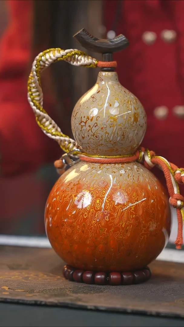 【闪购商品】WR108漆艺酒葫芦不包手串及旋转底座