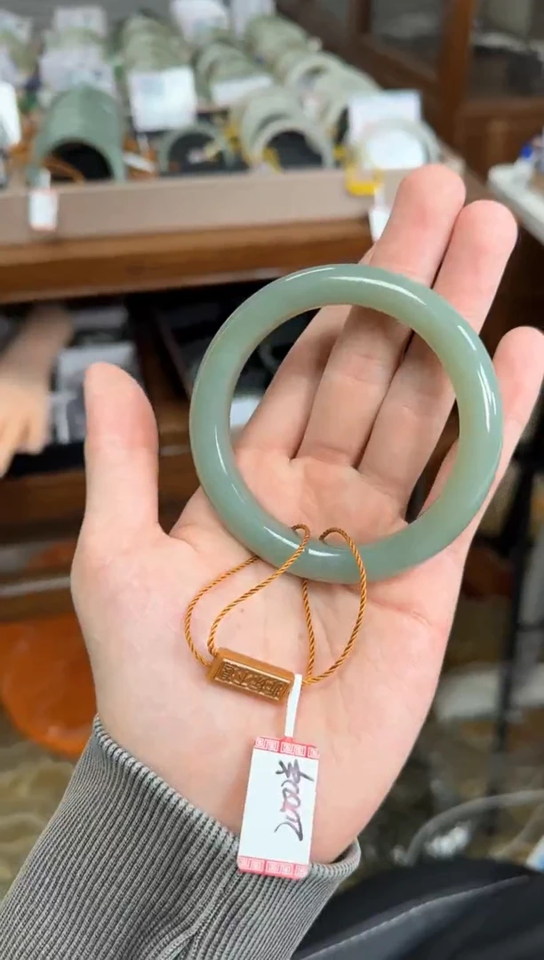 未镶嵌手镯和田玉59