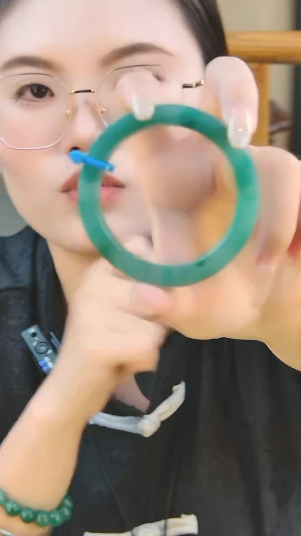 未镶嵌手镯翡翠非洲翠手镯
