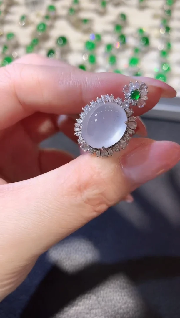 【闪购商品】翡翠戒指18K金镶嵌A69 翡翠