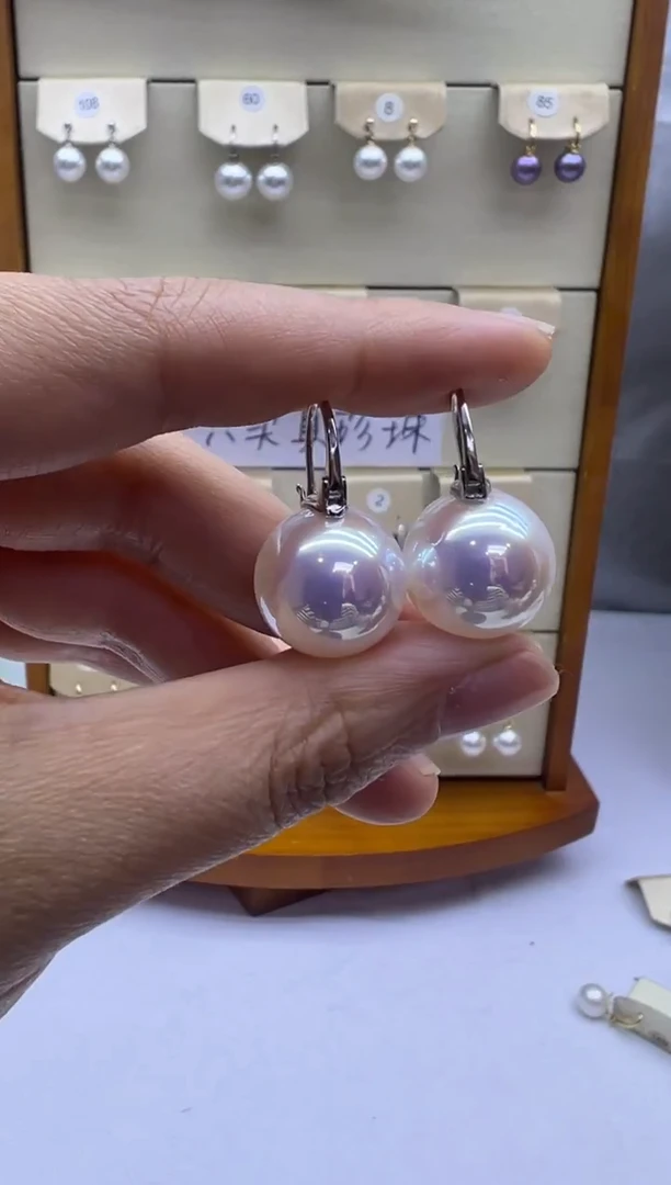 银S925镶嵌耳饰淡水珍珠800+