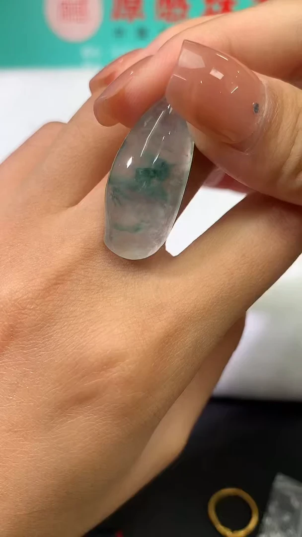 未镶嵌定制翡翠福瓜