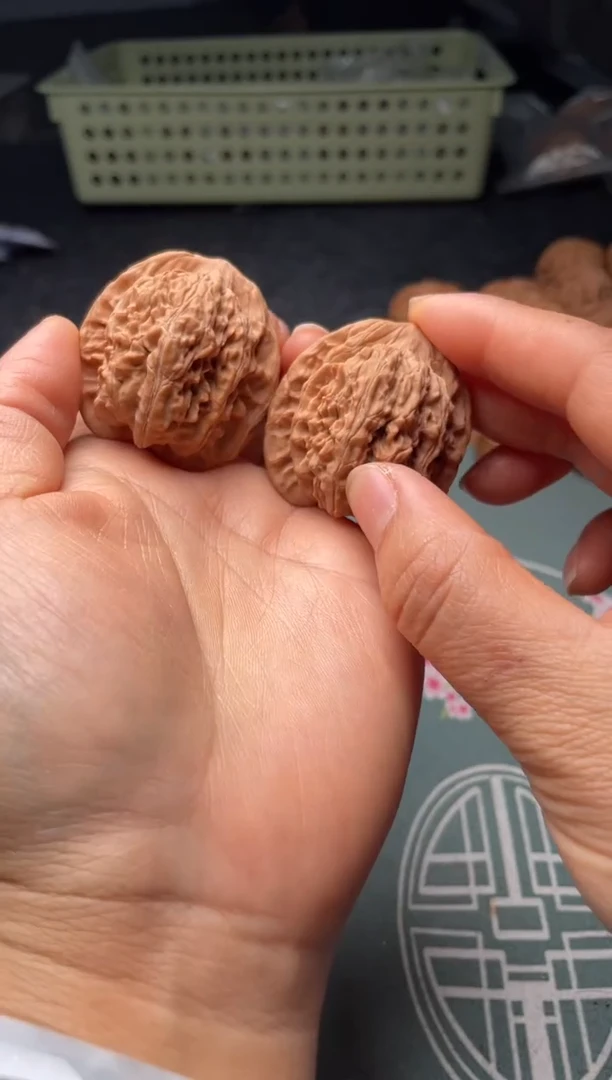 把件文玩核桃w57   望月  39尺