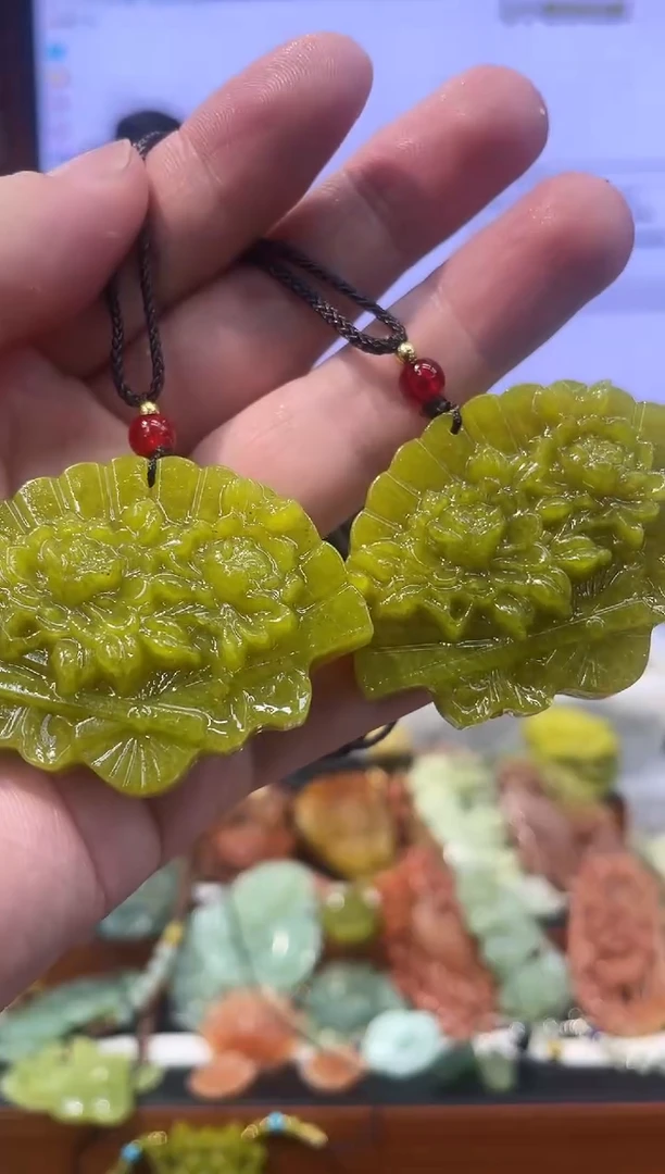 【闪购商品】岫玉吊坠未镶嵌·多样性发货*拍一发一