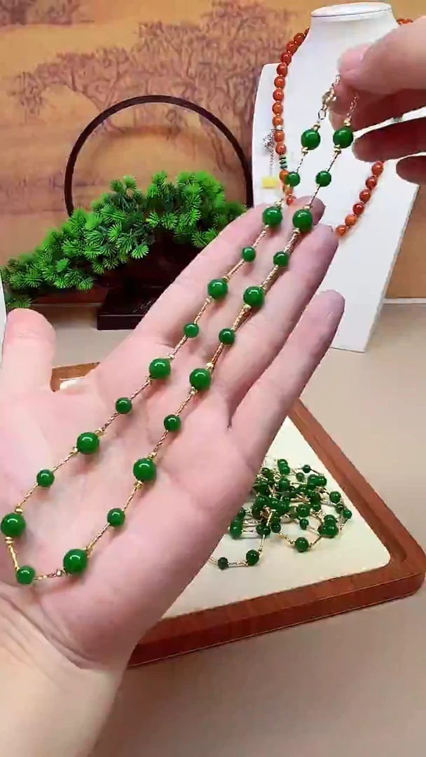颈饰14K金镶嵌翡翠X174