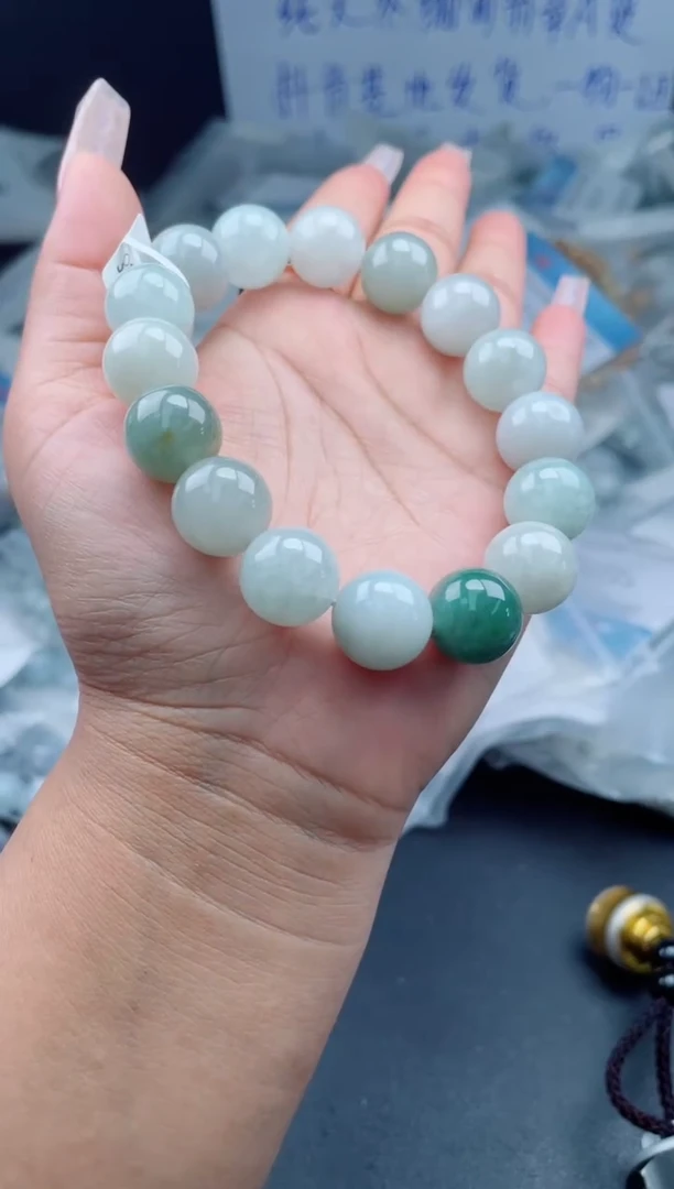 未镶嵌定制翡翠珠串