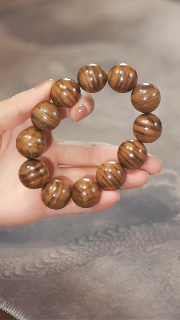 金丝楠221水波纹20mm单圈手串